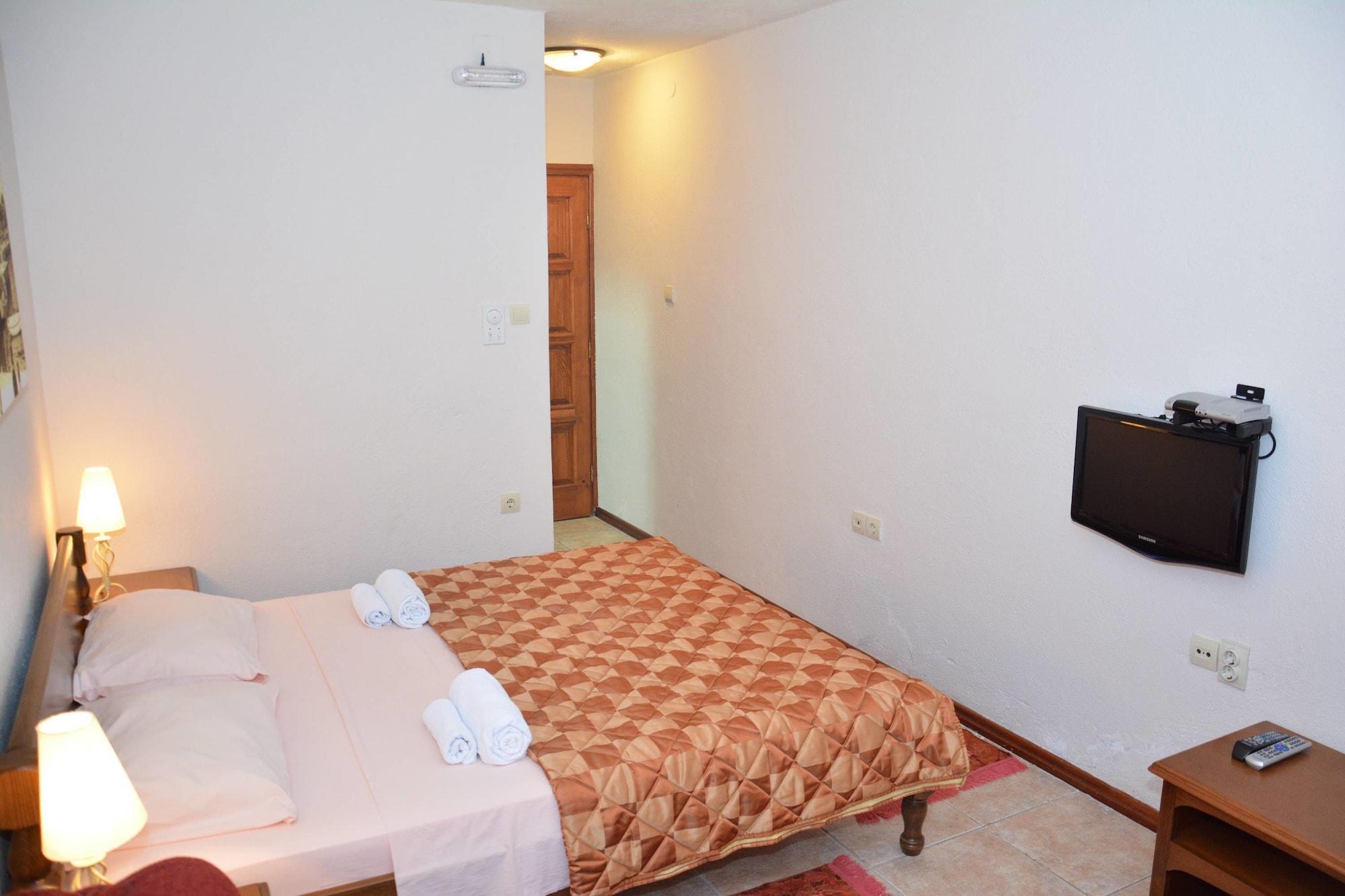 Hotel Dubrava Budva Zewnętrze zdjęcie